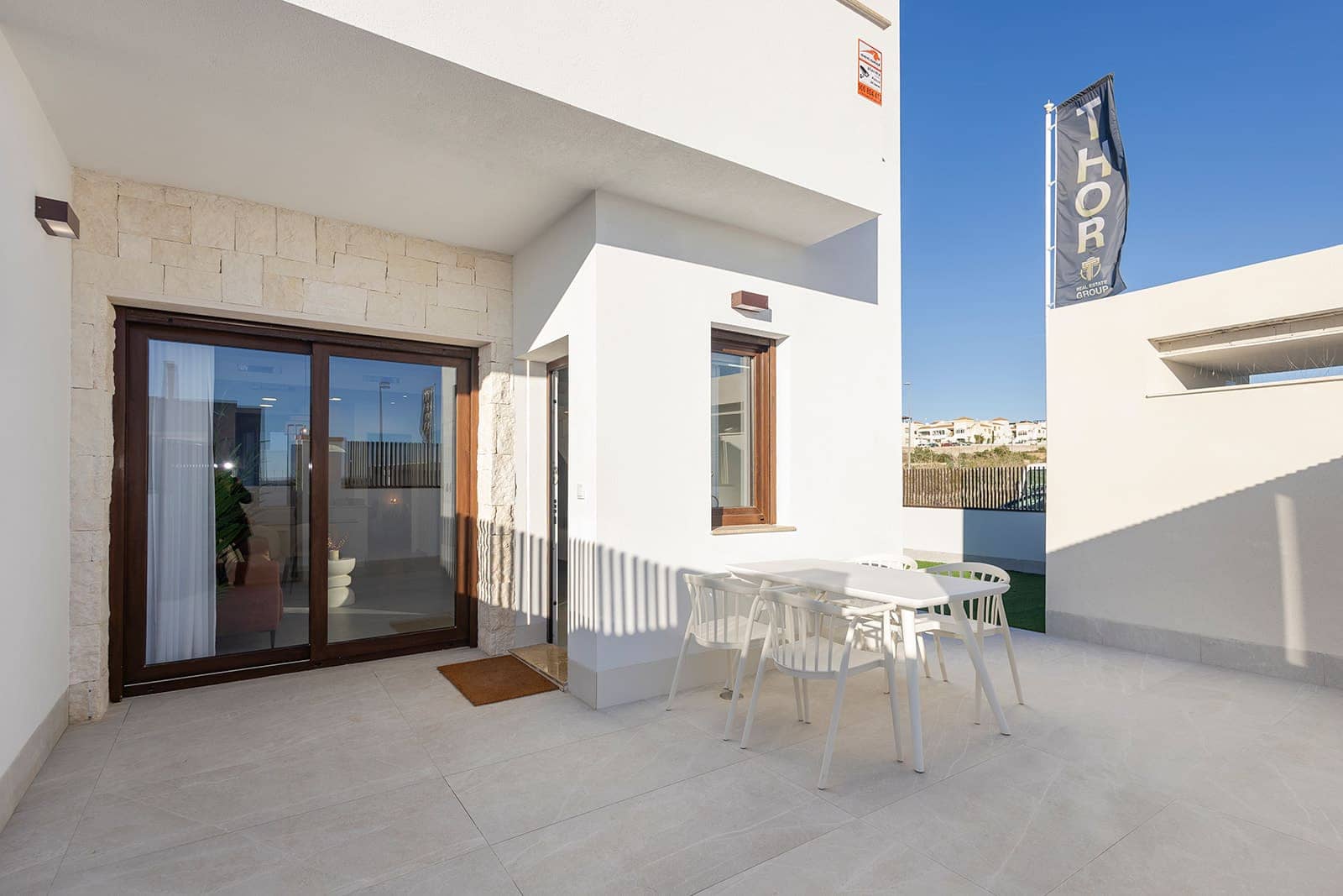 Oranger Townhouse view 4